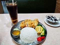 -佰搭果·广式茶餐厅(西华路店)