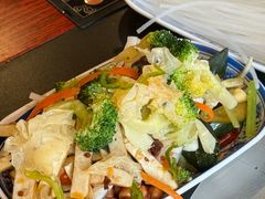 -田家大院东北农家菜铁锅炖(西安总店)