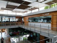 -ROAST coffee & eatery