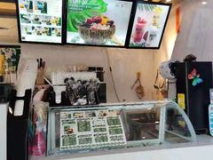 -津椰本·海南正宗椰奶清补凉(店一店)
