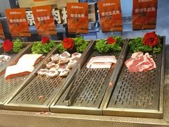 -山焱·炭火自助烤肉(周浦万达店)