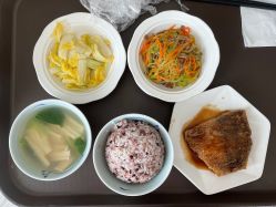 -玥奢国际母婴护理中心(滨江宝龙店)