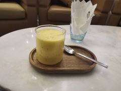 -深圳温德姆至尊酒店·大堂吧·户外花园