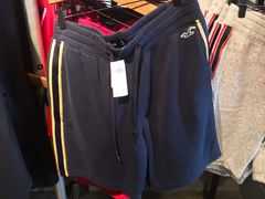 -Hollister(天环广场店)