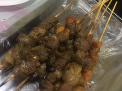 -老红桥炸灌肠牛肚锅烧烤(定福庄店)