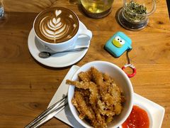 -桉树林A coffee 森林餐厅(三圣乡店)