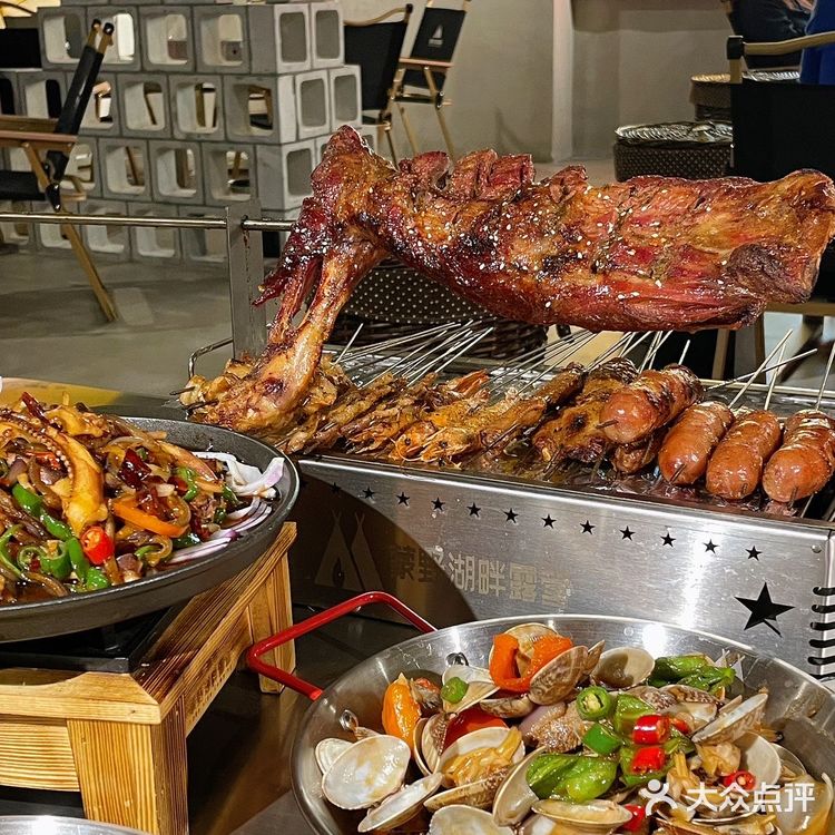 别问了！就在南京玄武湖旁！！！