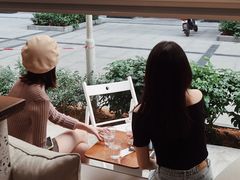 -Line 咖啡(石厦花园店)