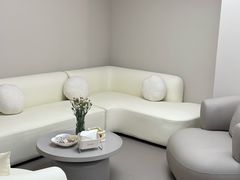 -壹点灵·心理咨询中心(中山公园店)
