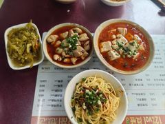 -周肥肠(江油总店)