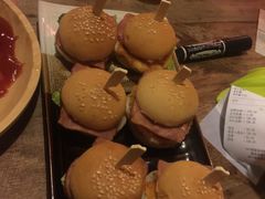 -Helens海伦司小酒馆(红旗南路店)