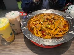 -胖哥俩肉蟹煲(济南世茂国际广场店)