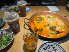 -洱火云南酸菜牛肉火锅(石景山当代商城店)