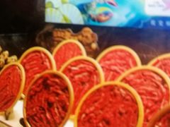 -雍容荟帝王蟹活龙虾展台自助(IFS黑金店)
