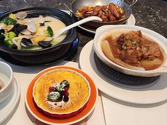 -港丽餐厅(高德置地店)