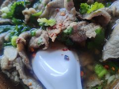 -周记翘脚牛肉