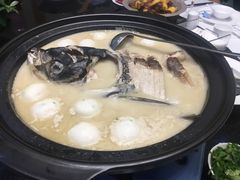 -香山湖家家宴(中山陵店)