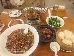 -堂瓦里·33年传统赣菜(第一街区店)