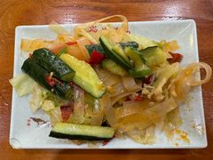 素拼凉菜-手擀菠菜面(西康路店)