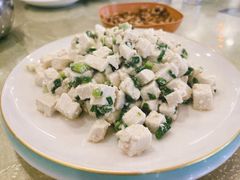 -鹤乡东北菜(崮山路店)