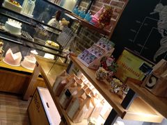 -焙丽拾光(麦凯乐直营店)
