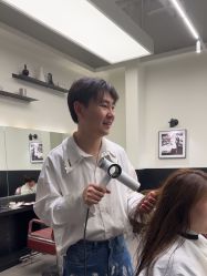 -侨治发型