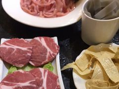-仁虎老火锅(黄泥磅店)