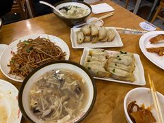 -小姜锅贴(凤凰街店)