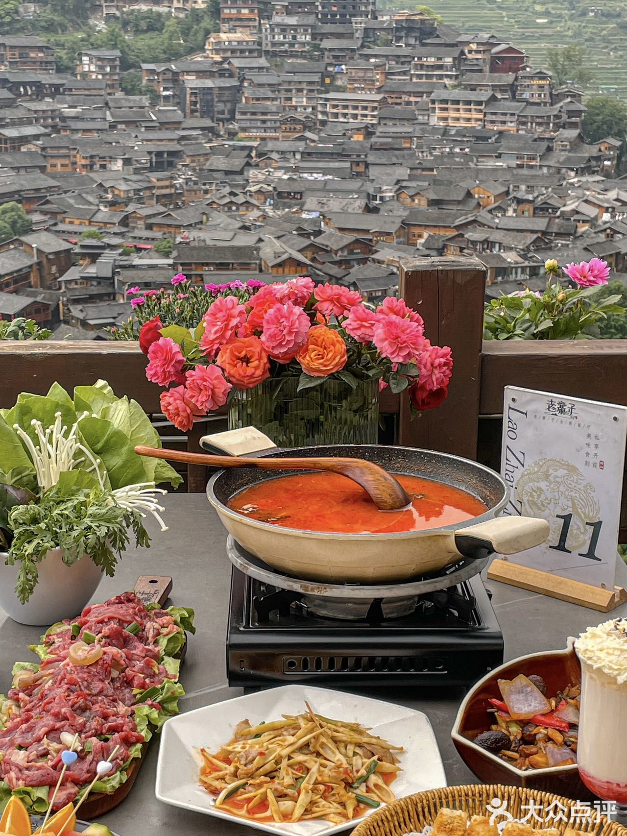 来西江千户苗寨！别错过这家视野绝佳餐厅🍴