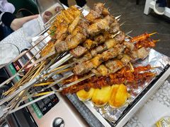 -云晓光头烧烤吧(德平路店)