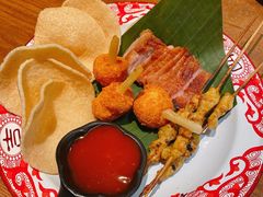 -云海肴·汽锅鸡·云南菜(天山百盛优客店)