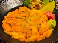 三色海胆饭-魔丼屋(日月光店)