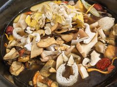 -菌乡缘·野生菌蒸汽鱼火锅(江边夜市店)