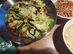 -费大厨辣椒炒肉(万家丽一店)