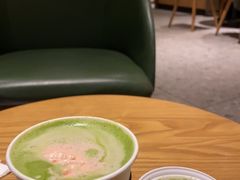 -星巴克(北京广渠门名敦道店)