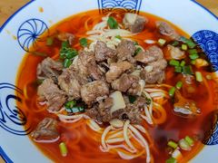-杨伯英传统杂酱面