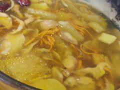 -半山腰·云南菜(侨福芳草地店)
