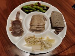 -高佳庄·海鲜酒楼(定海店)
