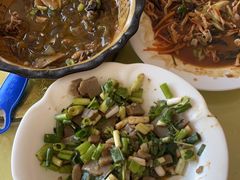 -华龙特色大骨鸡农家菜馆