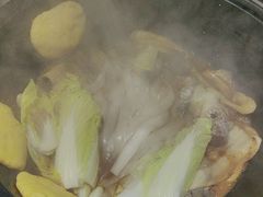 -人民公社铁锅炖·东北菜(卫国道店)