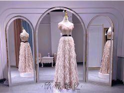 -欣薇婚纱(新源乐汇城店)