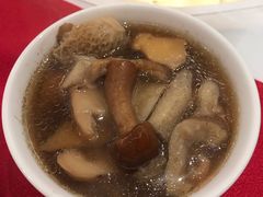 -天宜隆蘑菇宴火锅(石景山旗舰店)