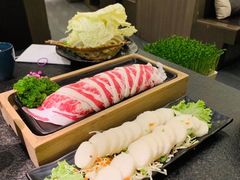 -湊湊火锅·茶憩(打浦桥日月光店)