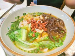 山珍菌菇宽粉-百春原湖南牛肉粉(百联世纪店)