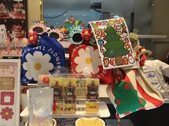 -花花卷卷·鲜食蛋糕(静安久光百货店)