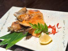 鲜烤三文鱼头-吉川谷谷·日料放题(广安门店)