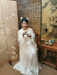 -汉仪华裳汉服馆(打浦桥店)