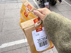 -麦当劳(南京路2店)