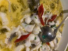 酸菜鱼-新白鹿餐厅(爱琴海购物中心店)