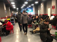 等位区-碎怂烤肉(钟楼柳巷店)